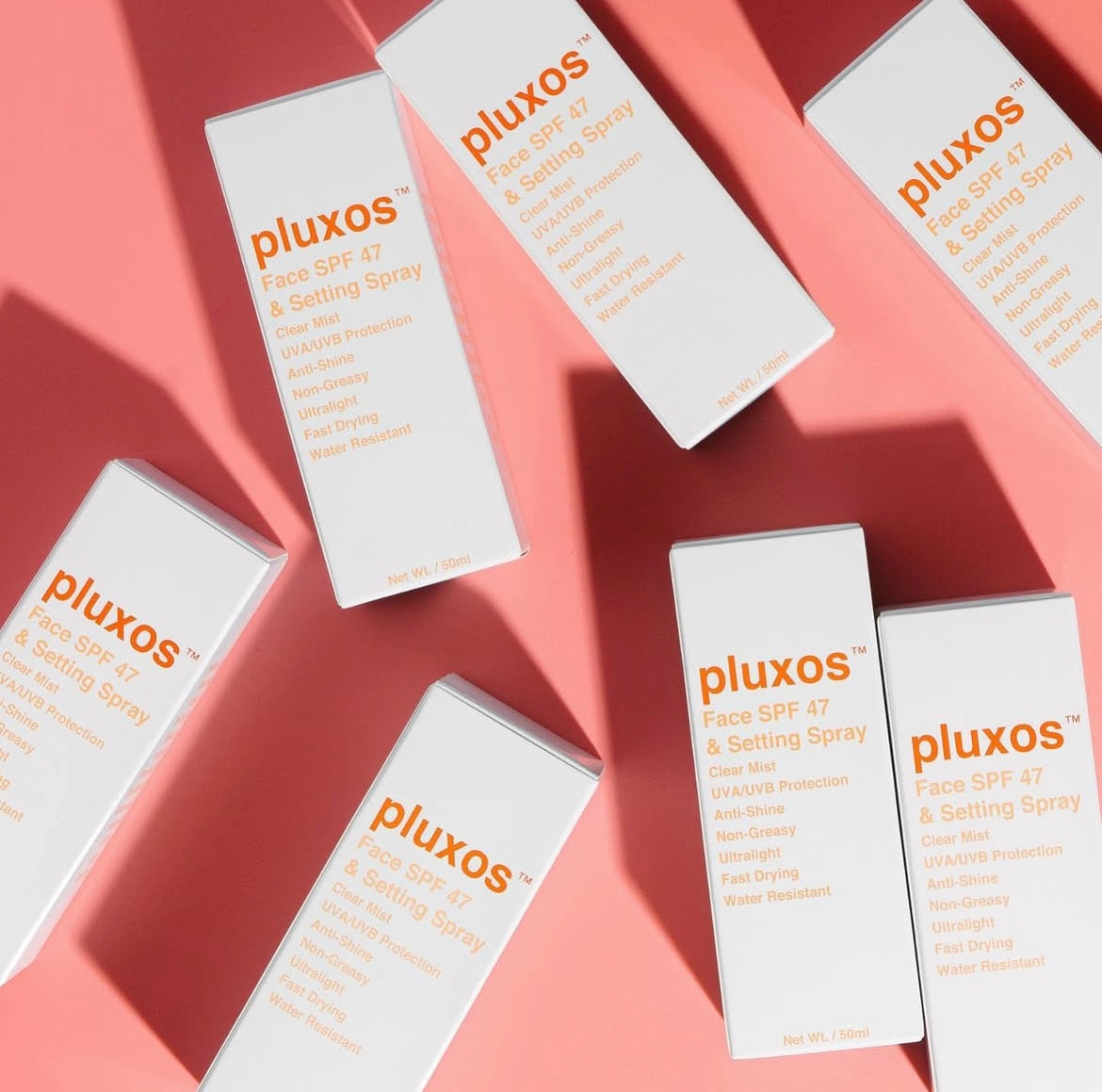 Pluxos Face SPF 47 & Setting Spray